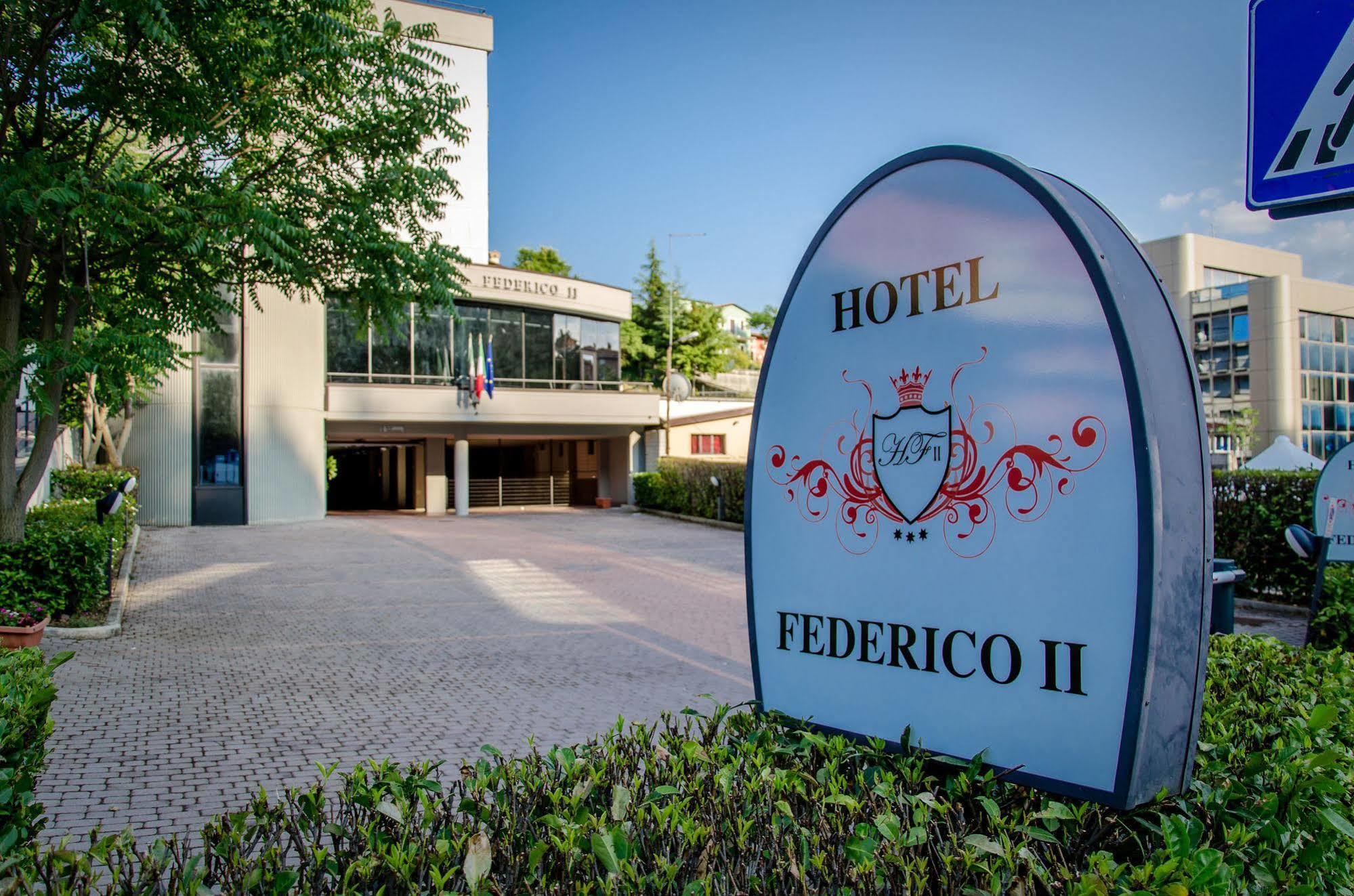Hotel Federico II LʼAquila Dış mekan fotoğraf